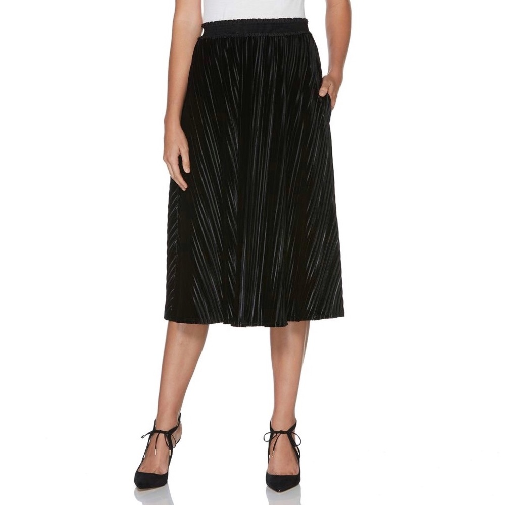 Laundry By Shelli Segal Black Pleated Velvet Midi Skirt